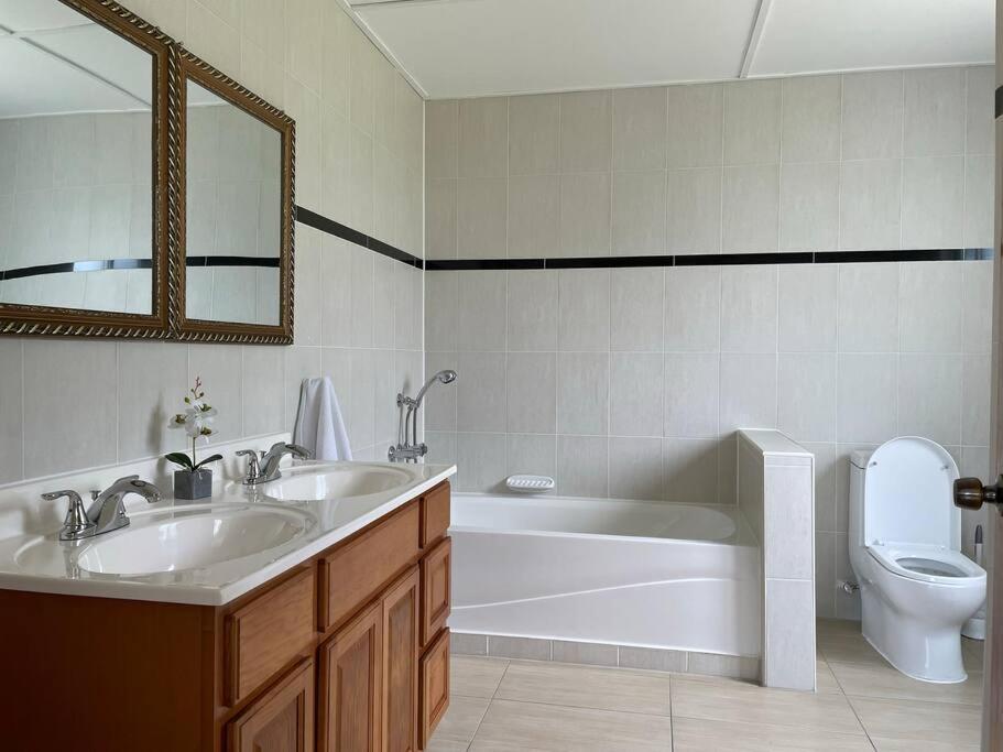 Spring Garden Mobay Resort Luxurious Apartments Montego Bay Luaran gambar